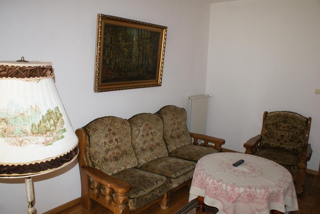 Palac Wojciechy Exteriör bild